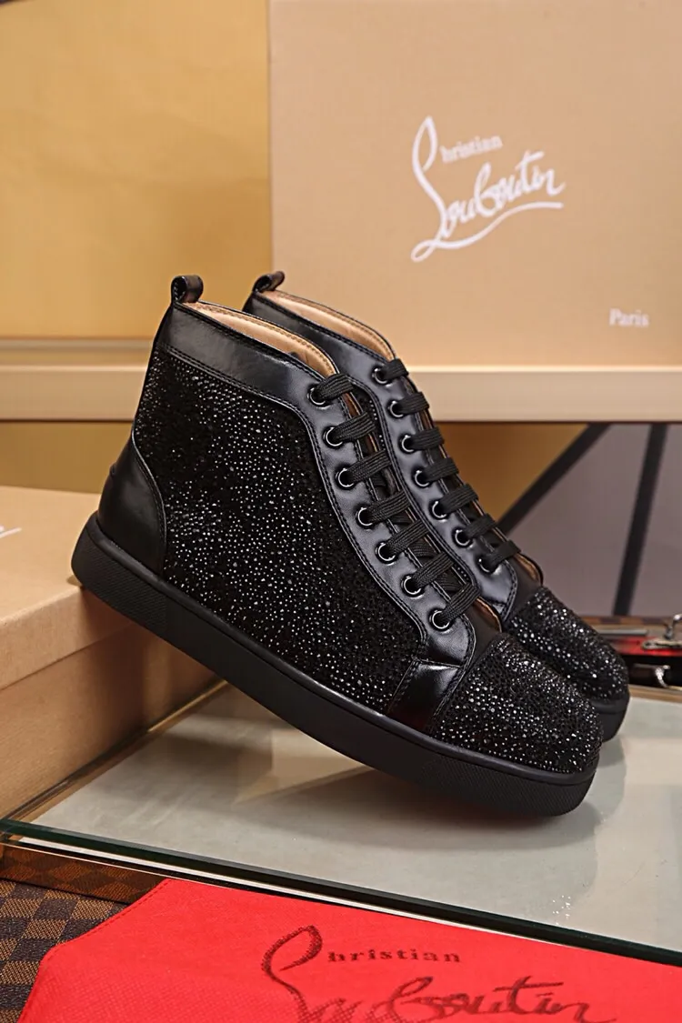 Ex-factory price 480. christian louboutin (CL red sole shoes) counter hot diamond series, high-top casual sneakers for couples 📢 📢 📢 Exclusive hot style release 🎈🎈💪 Movable latex feet 👻 Finished outsole sewing line [satisfied] 😝Female 35-40# Male 38#-46, global supply😝 [Top version]: original imported cowhide upper, top original leather lining, original molded TPU outsole, original 1:1 detail processing, original shoe last, large quantity available from stock,